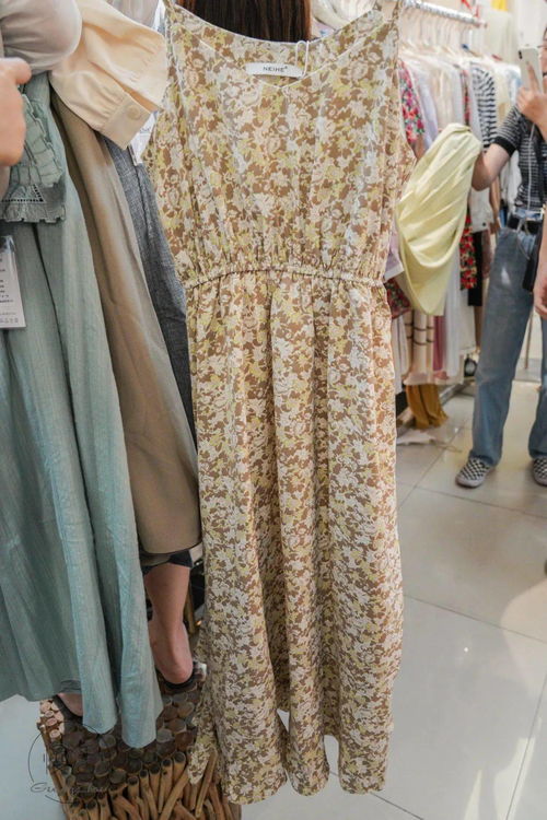 年中清倉！服裝批發城熱賣進行時，10元起500元一麻袋