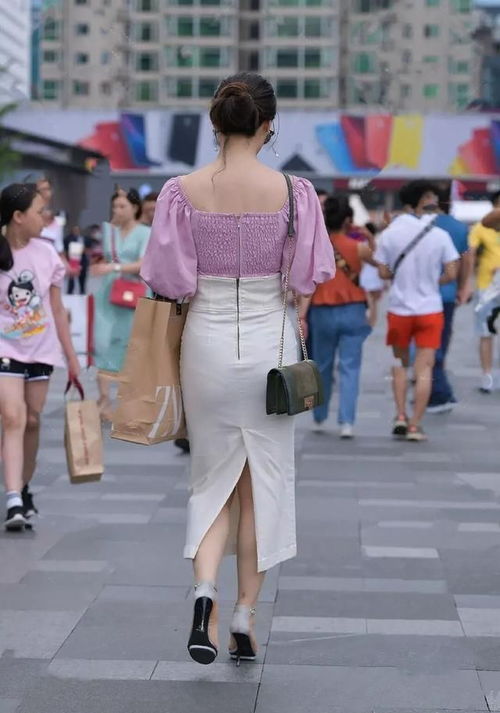 半身裙與臉色搭配 時(shí)髦優(yōu)雅的穿搭法則